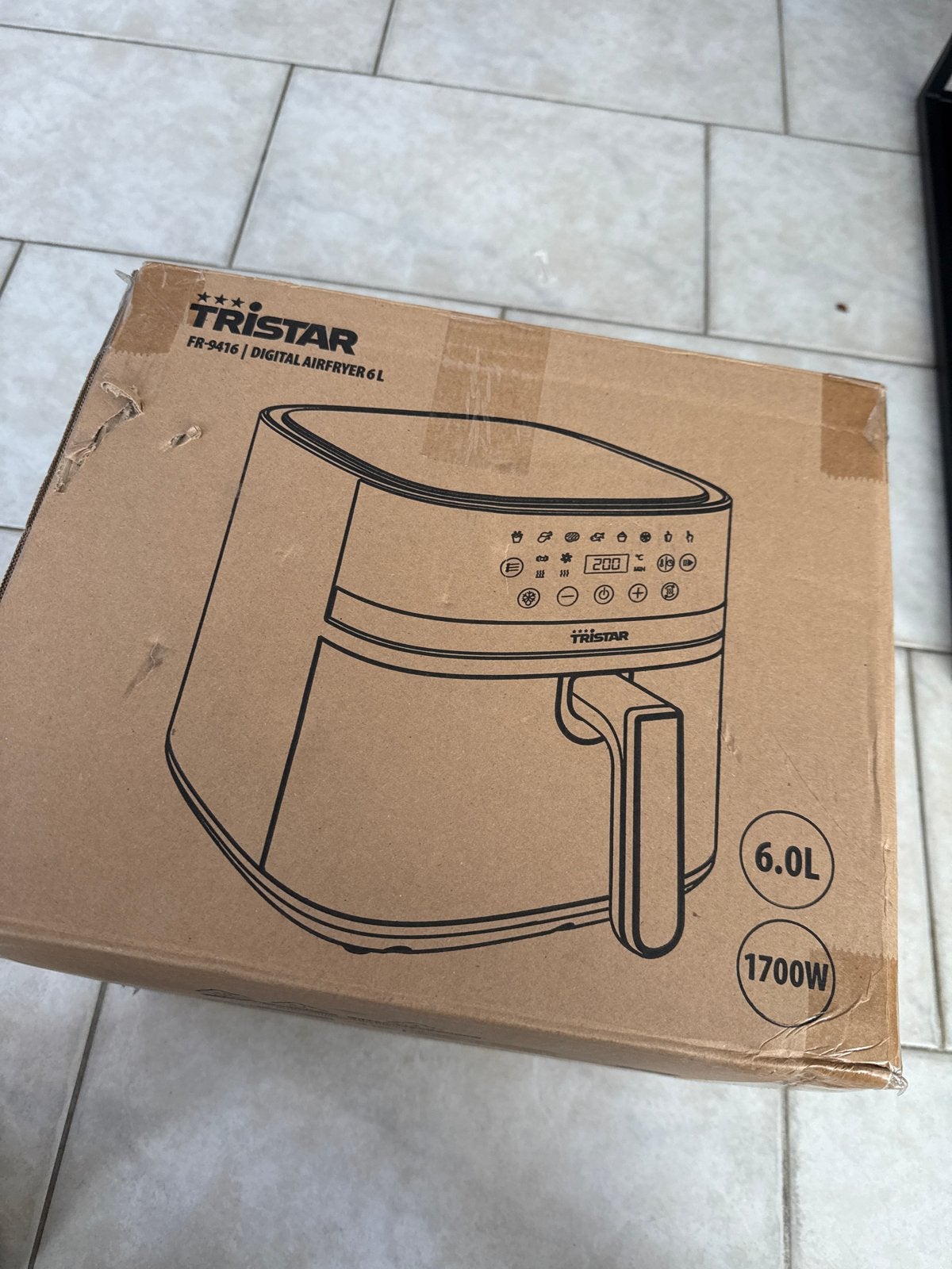 Tristar Digitale Airfryer 6L, Witgoed en Apparatuur, Airfryers, Ophalen, Zo goed als nieuw, Airfryer XL, 1500 gram of meer