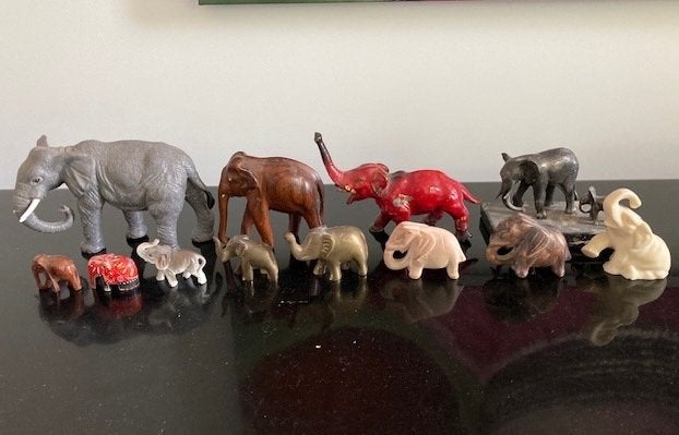 Olifant beeldjes 12 stuks, Ophalen of Verzenden, Gebruikt, Dier