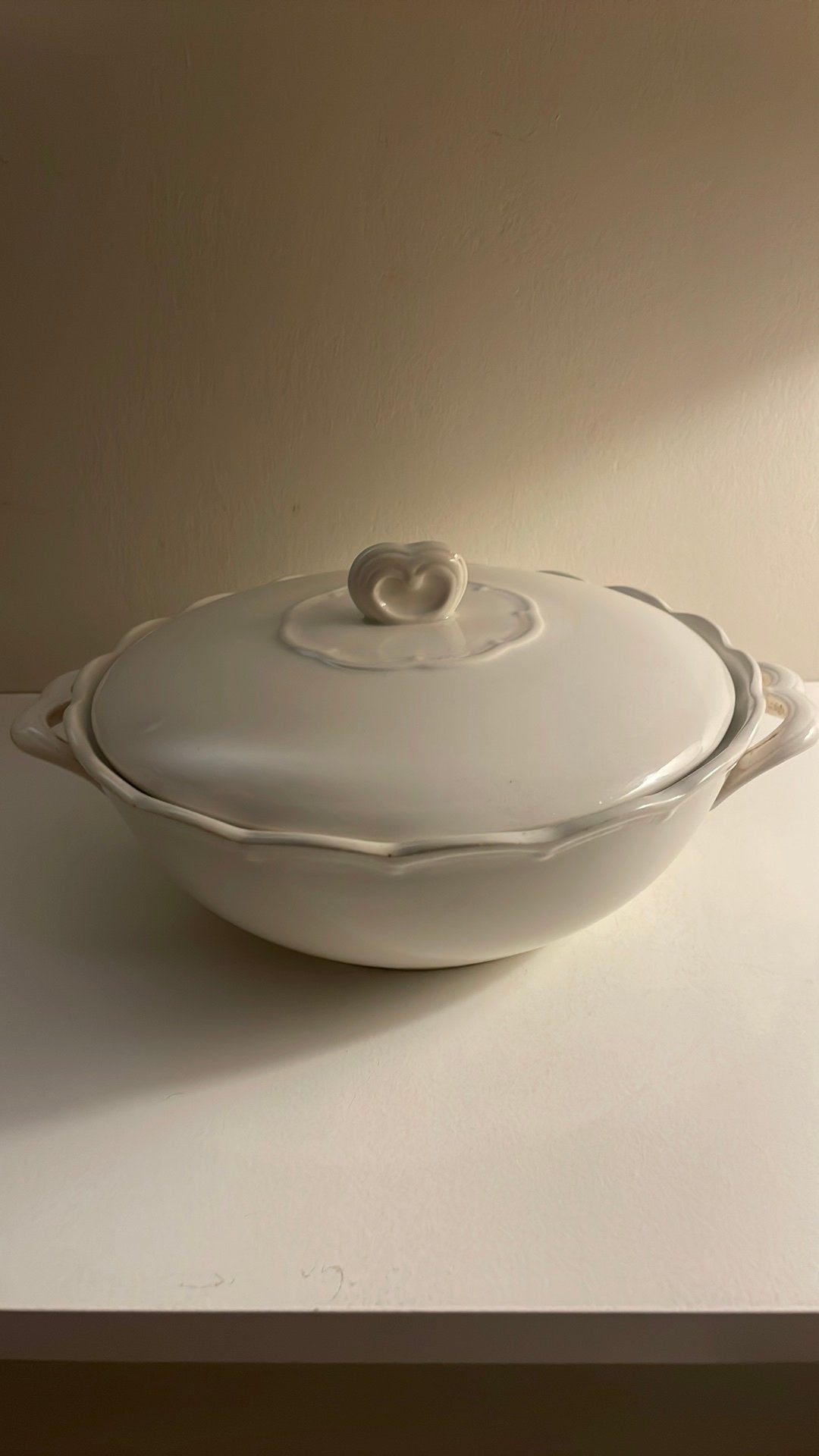 Boch Frères La Louvière ,Vintage, dekselschaal, Ophalen of Verzenden