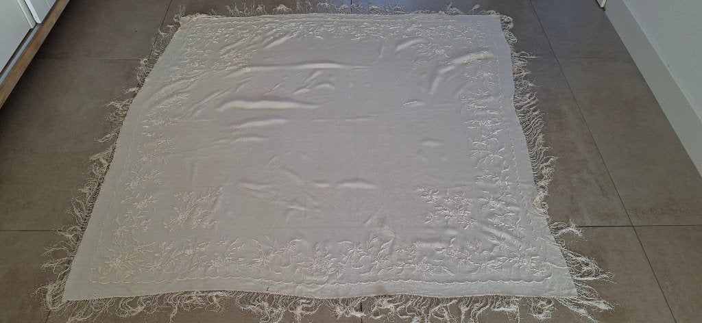 Oud tafelkleed met franje, Ophalen of Verzenden