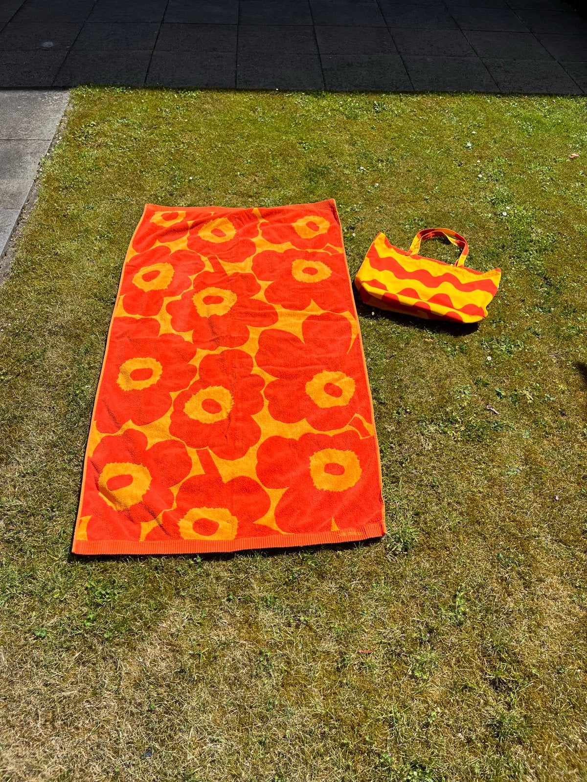 Marimekko strandlaken en tas set - 165 x 86 cm, Verzenden, Zo goed als nieuw
