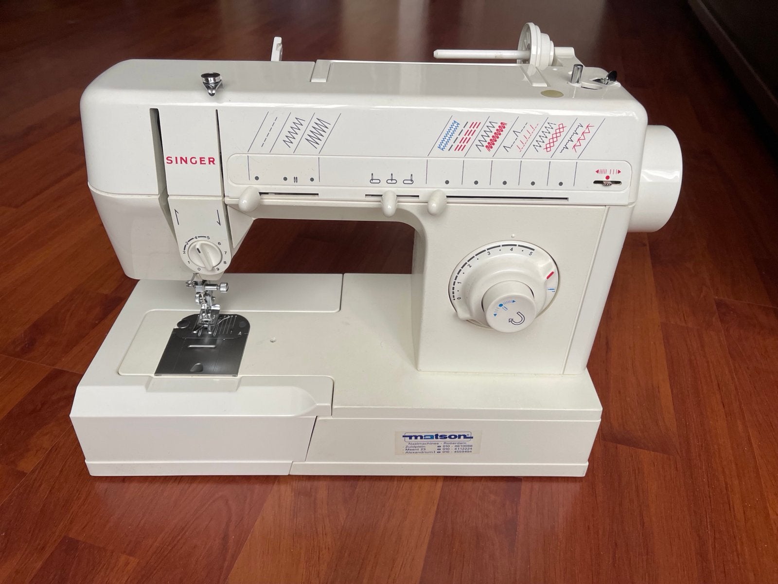 Singer Naaimachine 5810C - Zo goed als nieuw, Ophalen, Zo goed als nieuw, Naaimachine, Singer