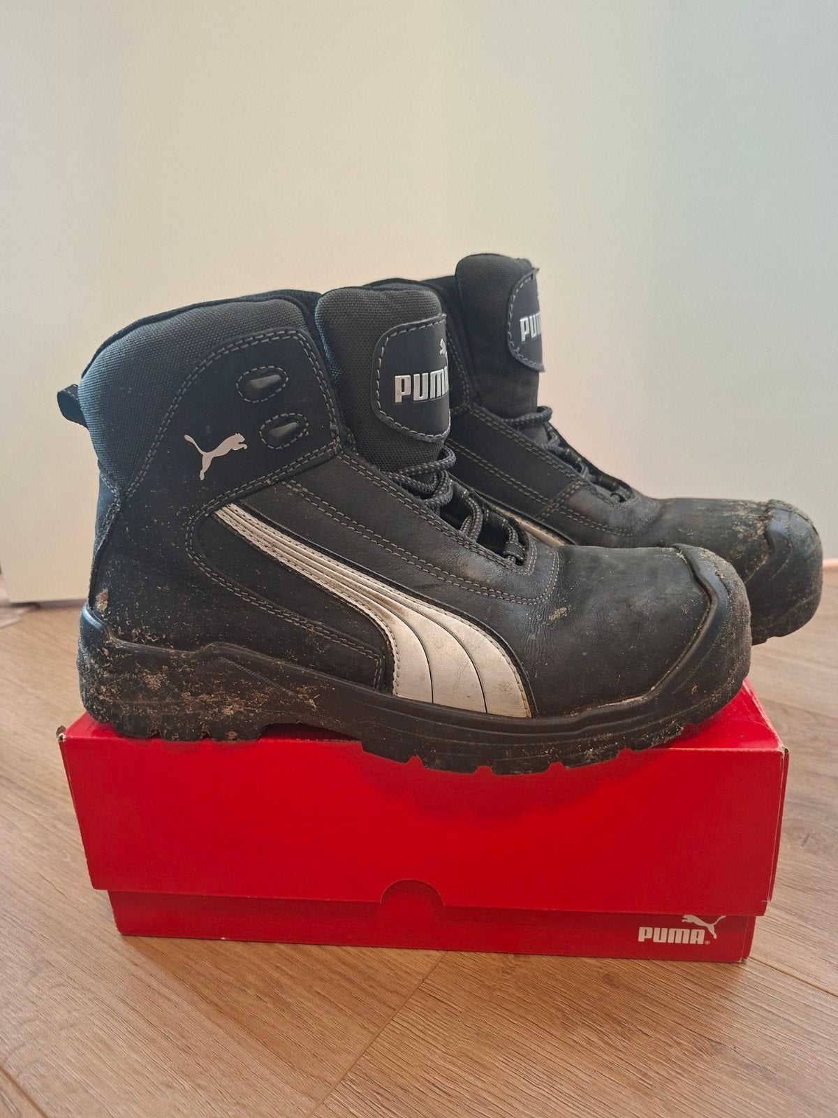 Puma Cascades Mid S3 veiligheidsschoenen - Maat 43, Ophalen of Verzenden, Zo goed als nieuw