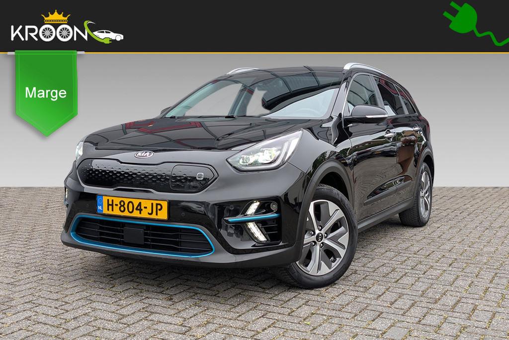 Kia e-Niro ExecutiveLine 64kWh SOH 95% Warmtepomp Trekhaak, Auto's, Gebruikt, Zwart, 1712 kg, Met garantie (alle)