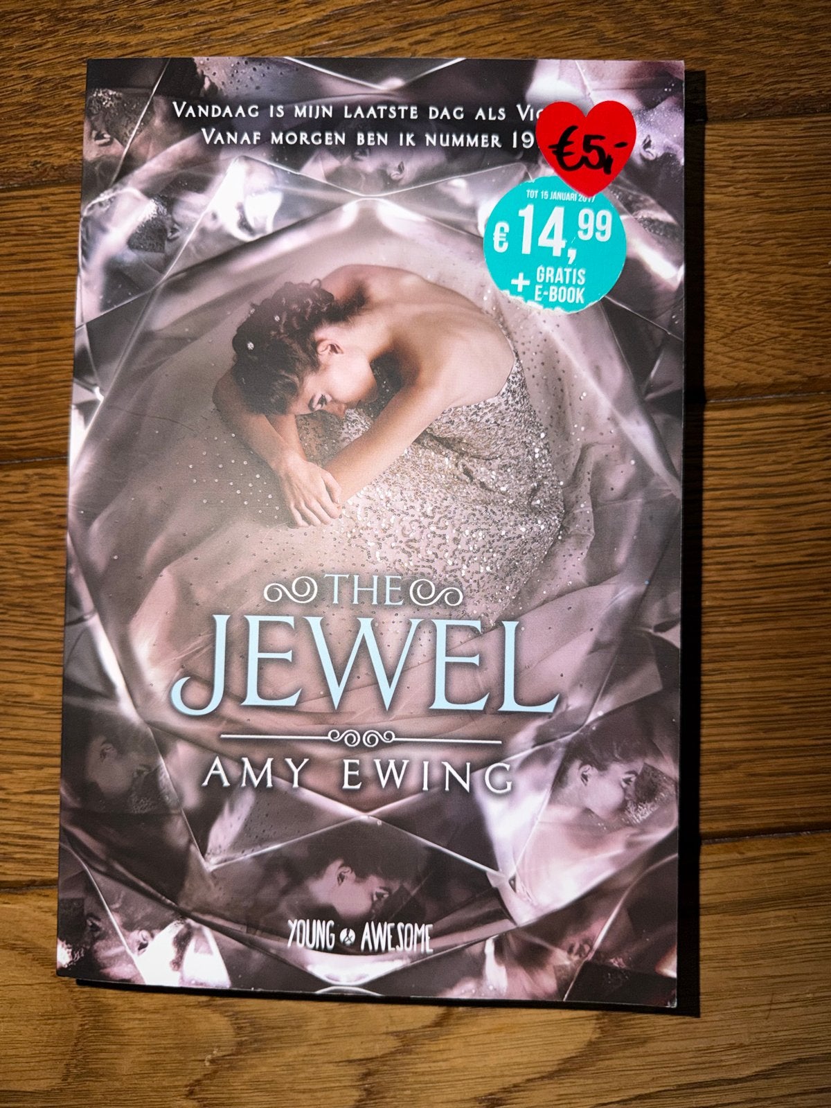 The Jewel - Amy Ewing (Ongelezen), Ophalen of Verzenden, Zo goed als nieuw, Nederland