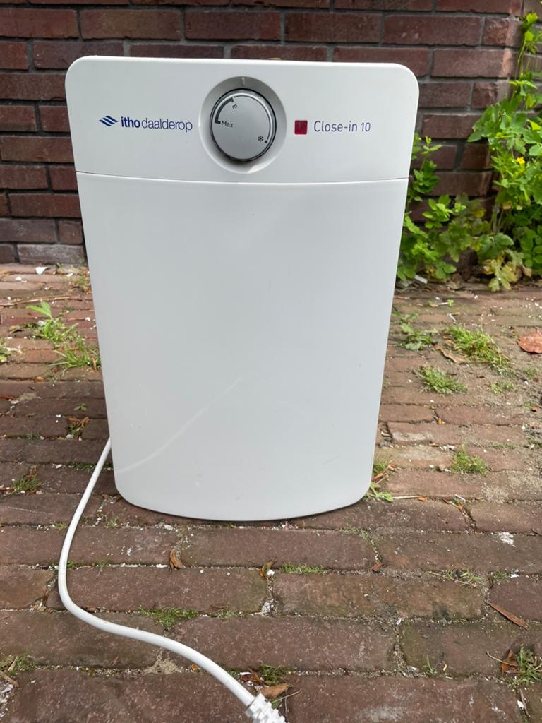 Boiler 10 liter, Doe-het-zelf en Verbouw, Geisers en Boilers, Ophalen, Gebruikt, Boiler, Minder dan 20 liter
