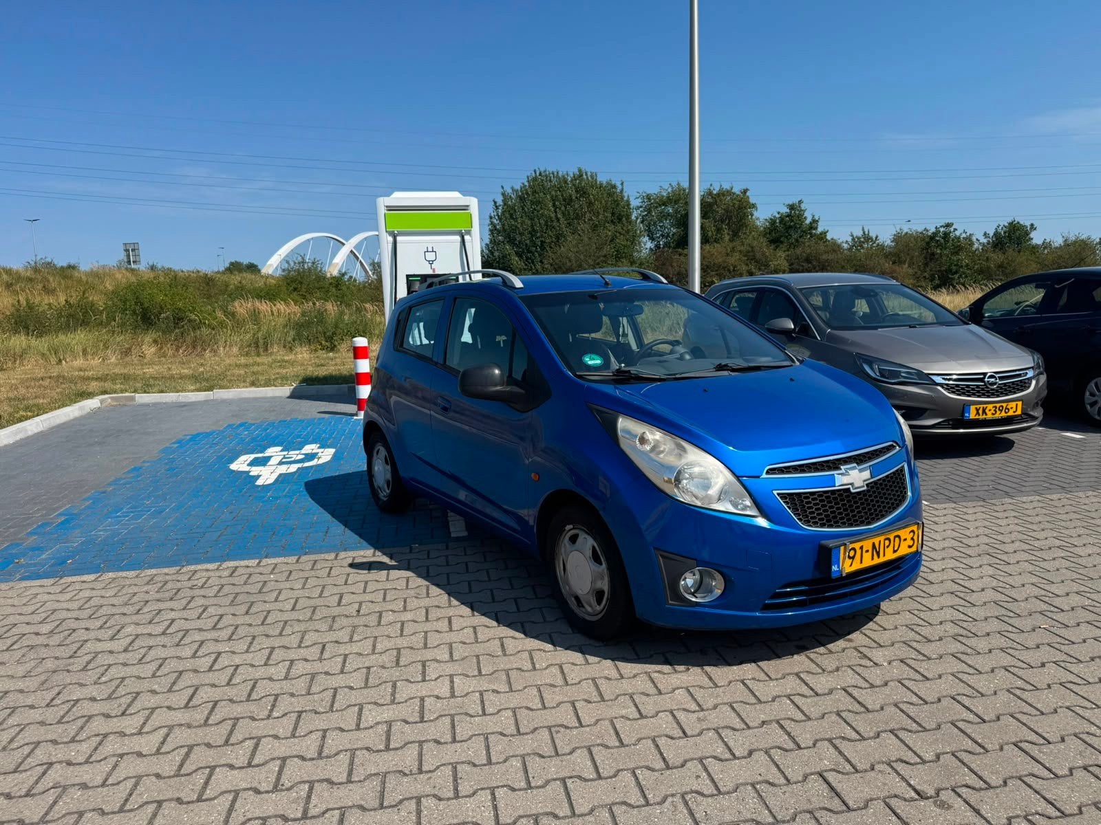 Chevrolet Spark 1.0 16V LS Bi-Fuel Airco LPG, Auto's, Voorwielaandrijving, Euro 5, 4 cilinders, Blauw