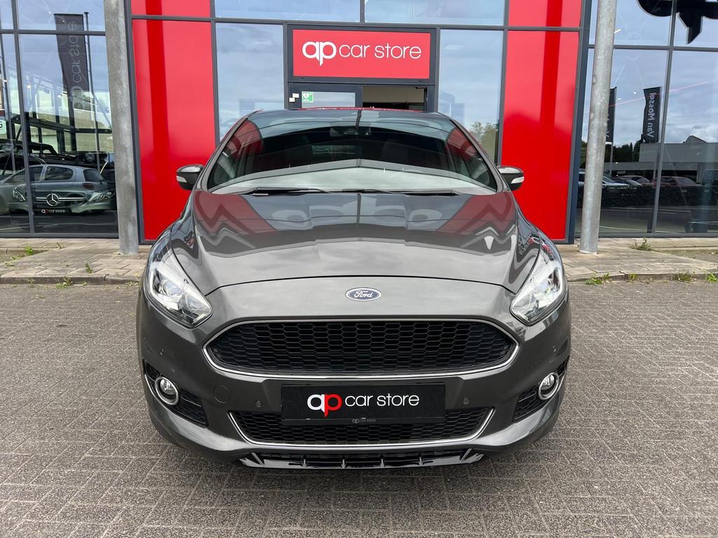 Ford S-MAX 2.0 EcoBoost Titanium 7p., 4 cilinders, 7 stoelen, Bedrijf, 1604 kg
