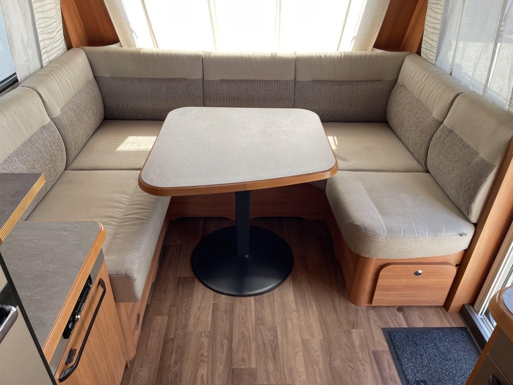 Eriba Nova GL 485 - Zeer compleet -, Caravans en Kamperen, Caravans, Rondzit, Schokbreker, Tot en met 2, Bedrijf