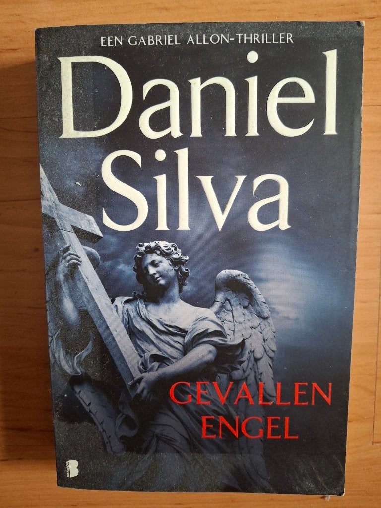 Daniel Silva; Gevallen engel, Ophalen of Verzenden, Gelezen