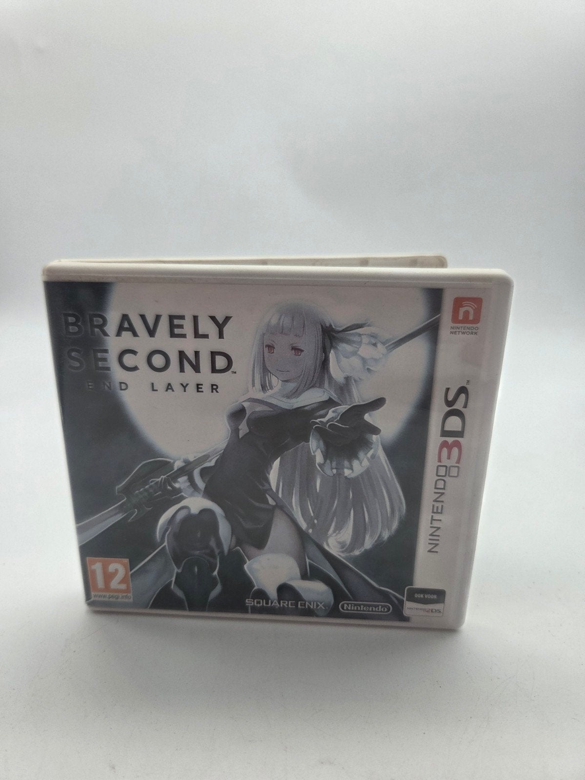 Bravely Second: End Layer - Nintendo 3DS, Spelcomputers en Games, Games | Nintendo 2DS en 3DS, Gebruikt, Ophalen of Verzenden