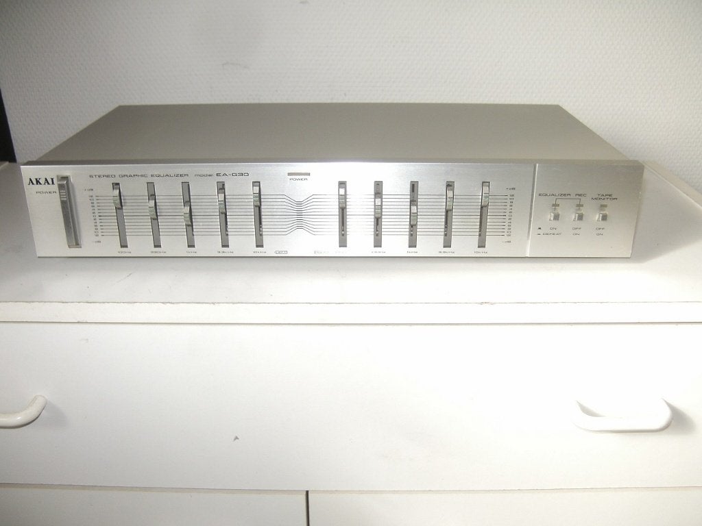 Akai 5 bands equalizer type EA-G30, Ophalen, Gebruikt, Equalizer