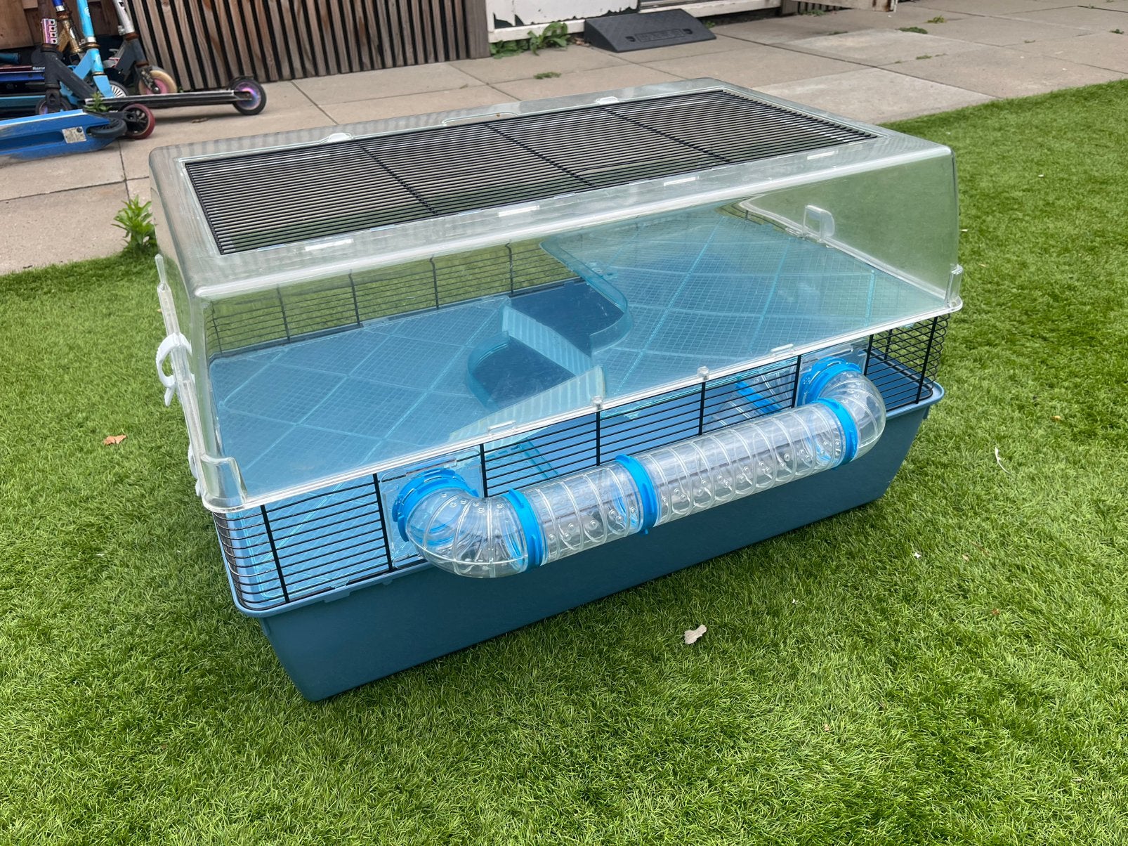 Hamsterkooi 2 verdiepingen! met VEEL accecoires, Dieren en Toebehoren, Ophalen of Verzenden, Zo goed als nieuw, Loopwiel of Rad