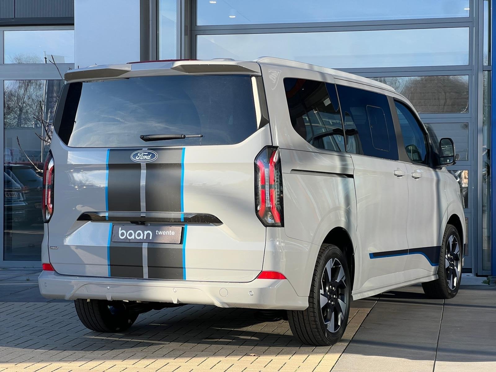 Ford Tourneo Custom PHEV 233PK SPORT L1 | 8 Persoons | Panor, Auto's, Ford, 12 maanden, Gebruikt, Plug-in hybride, Bedrijf