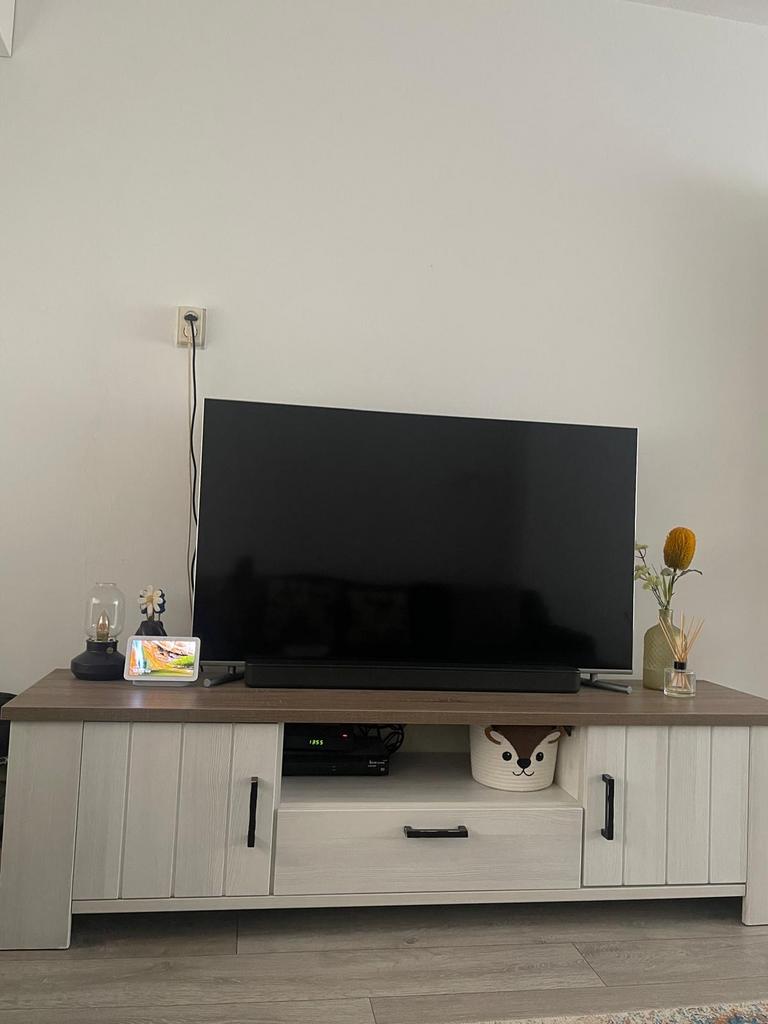 Modern TV-meubel van Haco met opbergruimte, Gebruikt, 150 tot 200 cm, Ophalen of Verzenden, Minder dan 100 cm