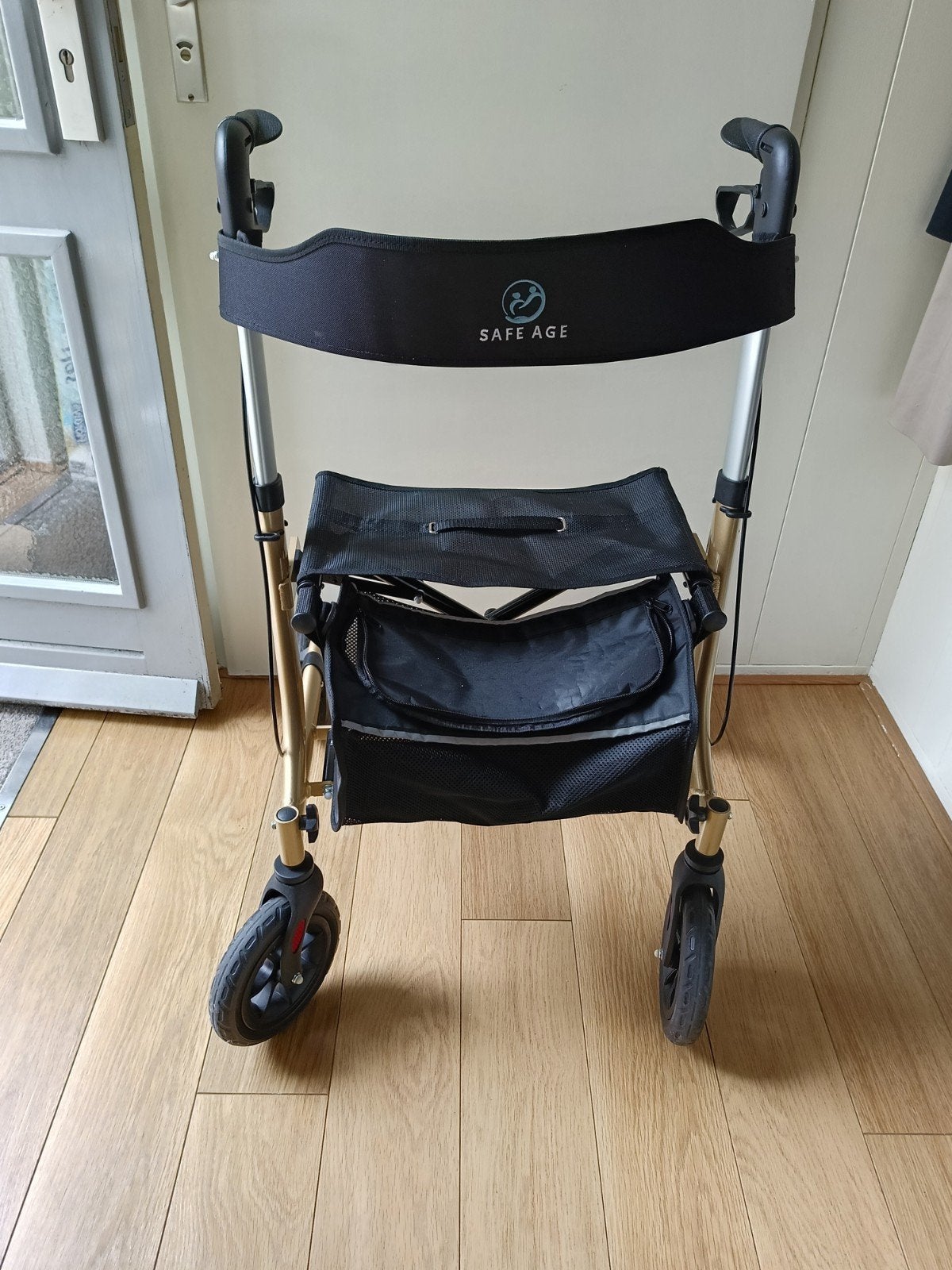 Zo goed als nieuwe rollator, Diversen, Ophalen, Opvouwbaar