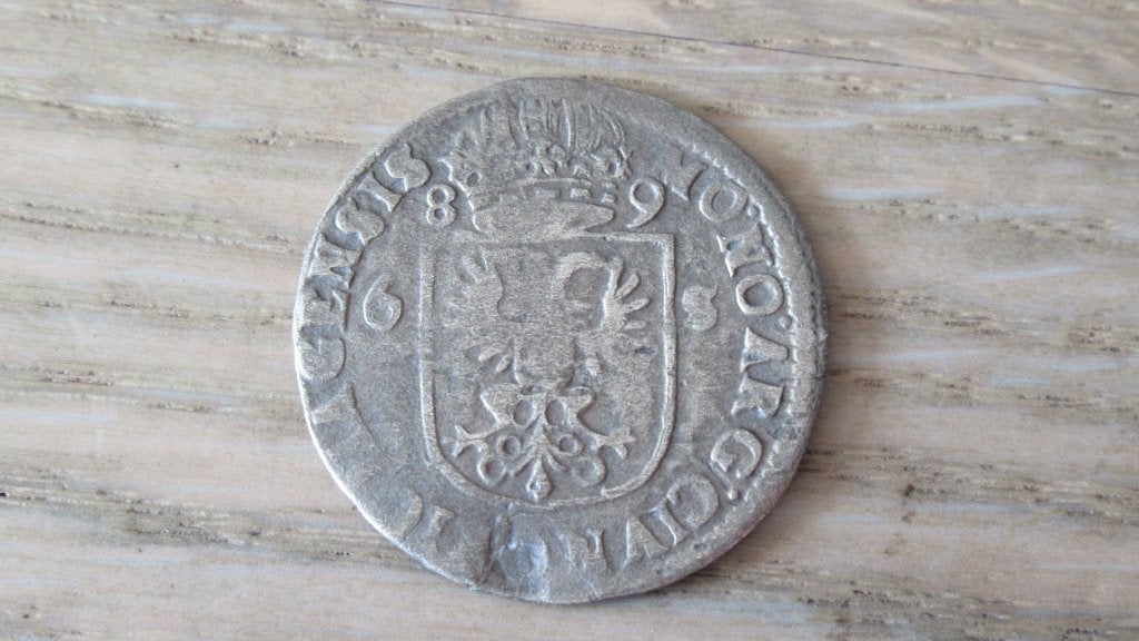 Zilveren provinciale 6 stuiver Nijmegen 1689 / bodemvondst, Postzegels en Munten, Munten | Nederland, Vóór koninkrijk, Zilver
