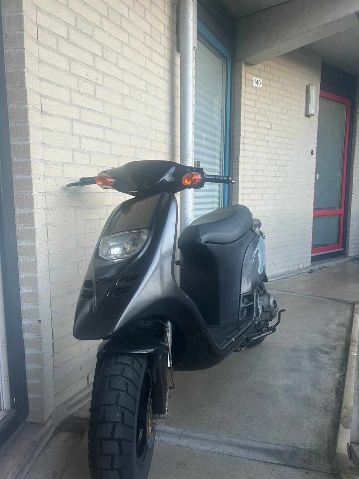 Typhoon 50cc, Fietsen en Brommers, Scooters | Piaggio, Ophalen, Zo goed als nieuw, Tweetakt, Overige modellen