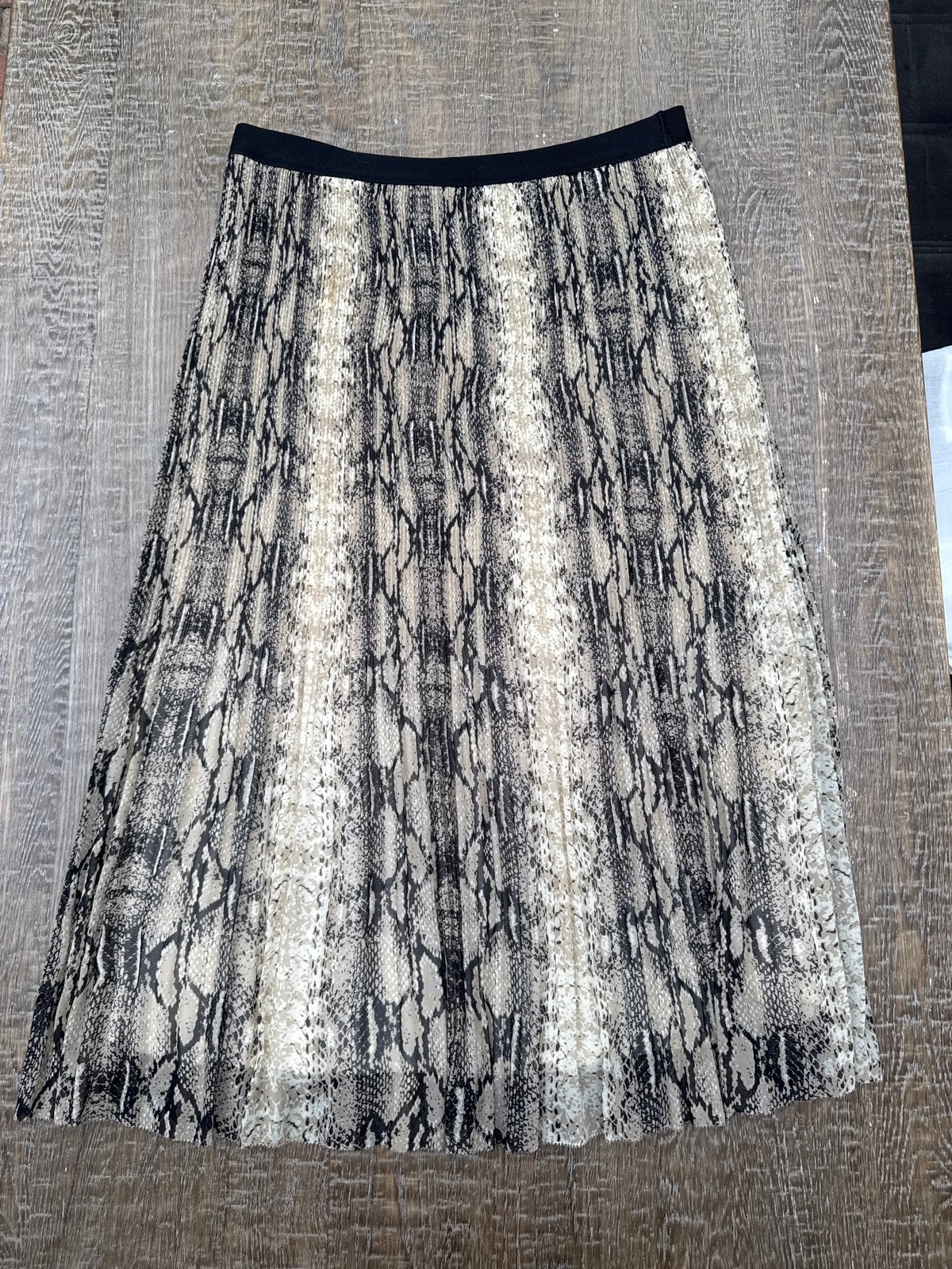 SET plissérok met slangenprint - Maat 40 (M), Maat 38/40 (M), Beige, Ophalen of Verzenden, Zo goed als nieuw