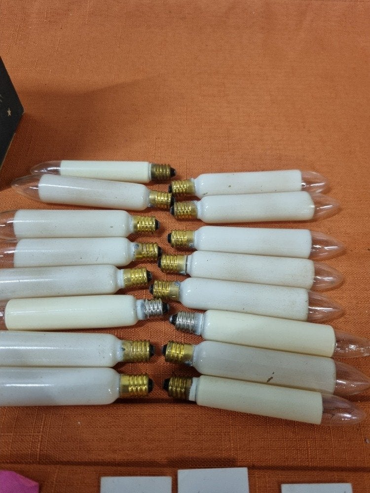 kerstverlichtinglampjes 17 stuks vintage 255b, Diversen, Kerst, Ophalen of Verzenden, 'T Olde Gre-j, Info@toldegrej.nl, Endepoelstraat 20f Didam