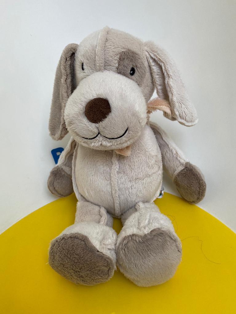 K1257 FBTO hond Snoef zachte stof, Kinderen en Baby's, Speelgoed | Knuffels en Pluche, Ophalen of Verzenden, Hond
