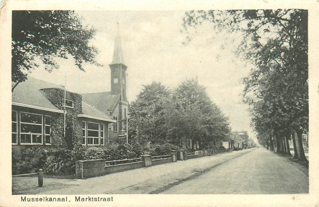 702-001-021 Musselkanaal Marktstraat, Verzamelen, Ansichtkaarten | Nederland, Verzenden, Voor 1920, Groningen