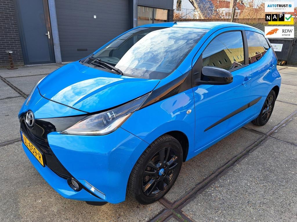 Toyota Aygo 1.0 VVT-I-X SPECIALE UITVOERING NIEUWSTAAT 5 DEU, Auto's, Toyota, Voorwielaandrijving, Stof, Gebruikt, Origineel Nederlands