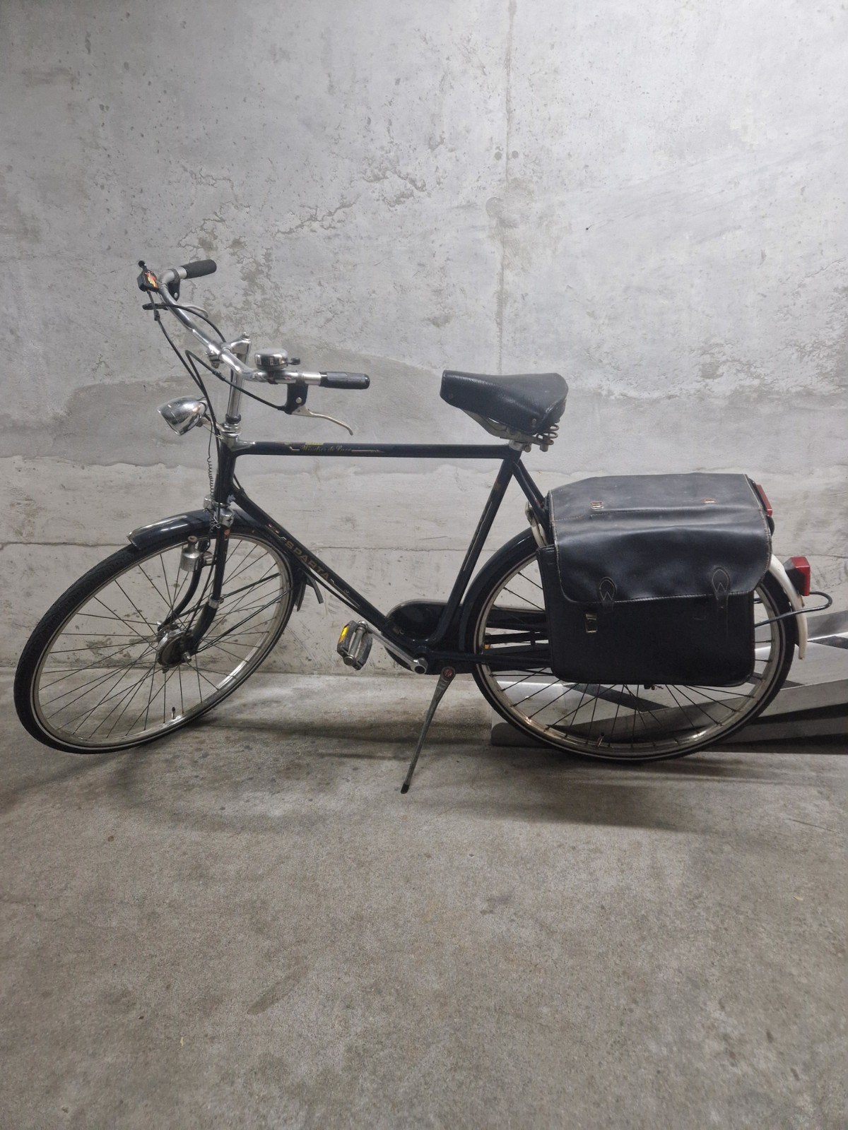 Sparta fiets met 3 versnellingen, Ophalen, Gebruikt, Sparta, Versnellingen