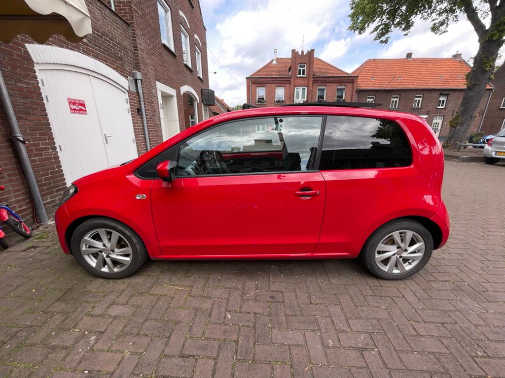 Seat Mii 1.0 55KW 2012 Rood, Voorwielaandrijving, 74 pk, 4 cilinders, 840 kg