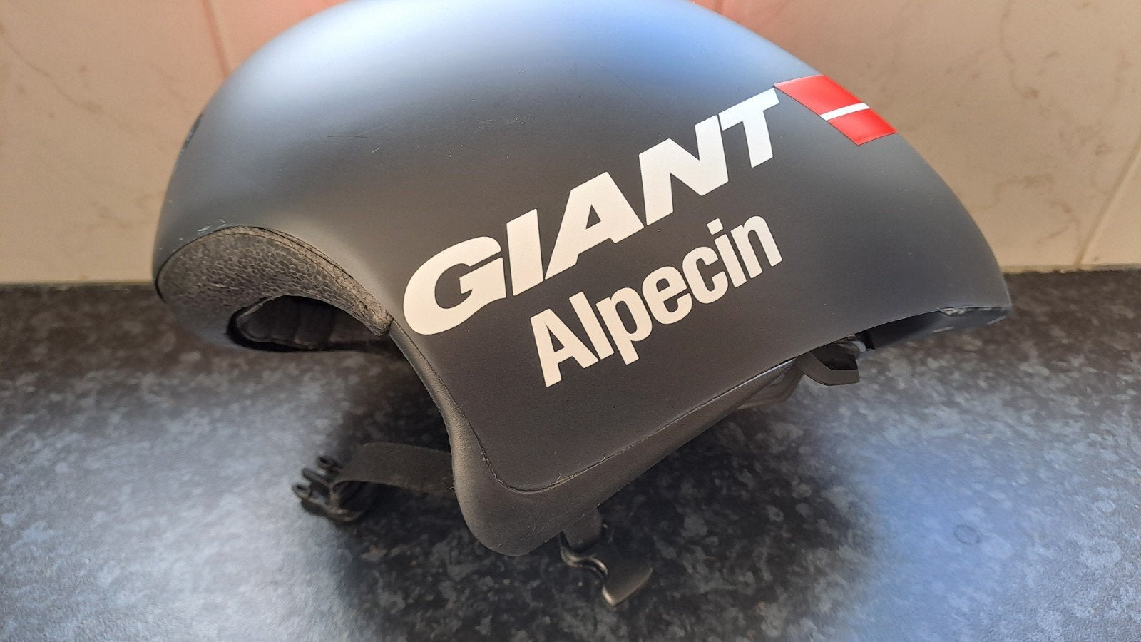 Tijdrithelm Giant Alpecin, Ophalen, Zo goed als nieuw, Heer of Dame, Giant Alpecin
