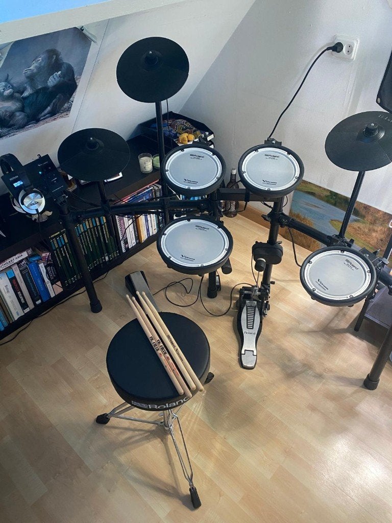 Roland TD-07DMK V-Drums compleet drumstel + accessoires