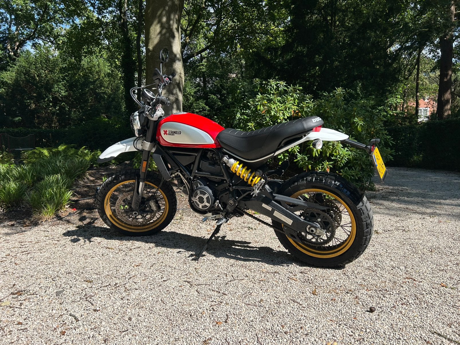 Ducati Scrambler Desert Sled 2018 | 7.000 km | Zard, Motoren, 2 cilinders, ABS, Motorrijbewijs A, Gebruikt