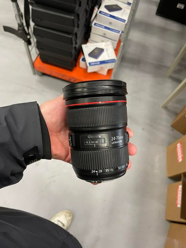 Canon EF 24-70mm f/2.8 L USM II 2e hands, Audio, Tv en Foto, Fotografie | Lenzen en Objectieven, Ophalen of Verzenden, Gebruikt