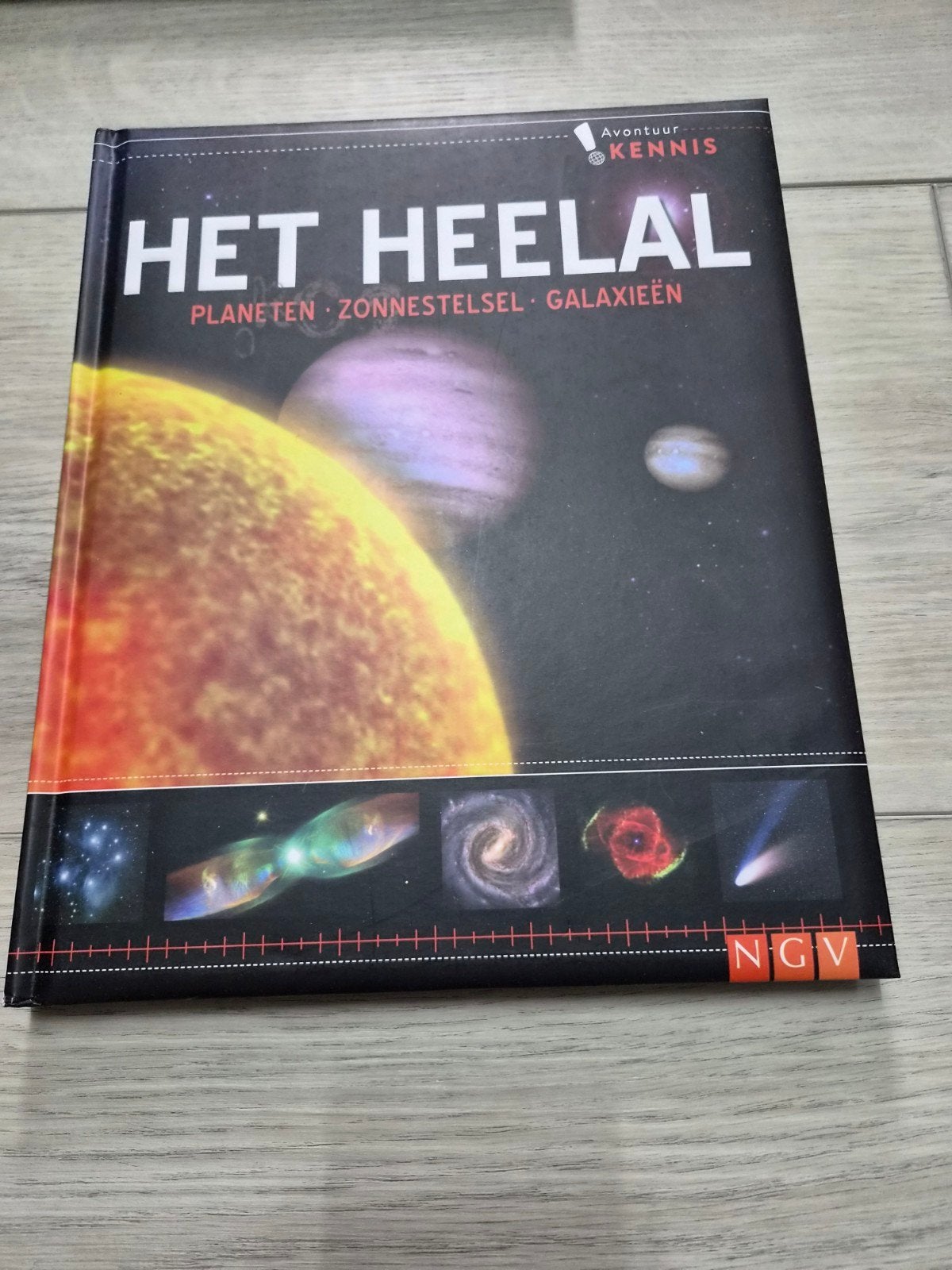 Avontuur Kennis:Het Heelal - Planeten, Zonnestelsel, Melkweg, Ophalen of Verzenden, Zo goed als nieuw, Onbekend, Natuurwetenschap