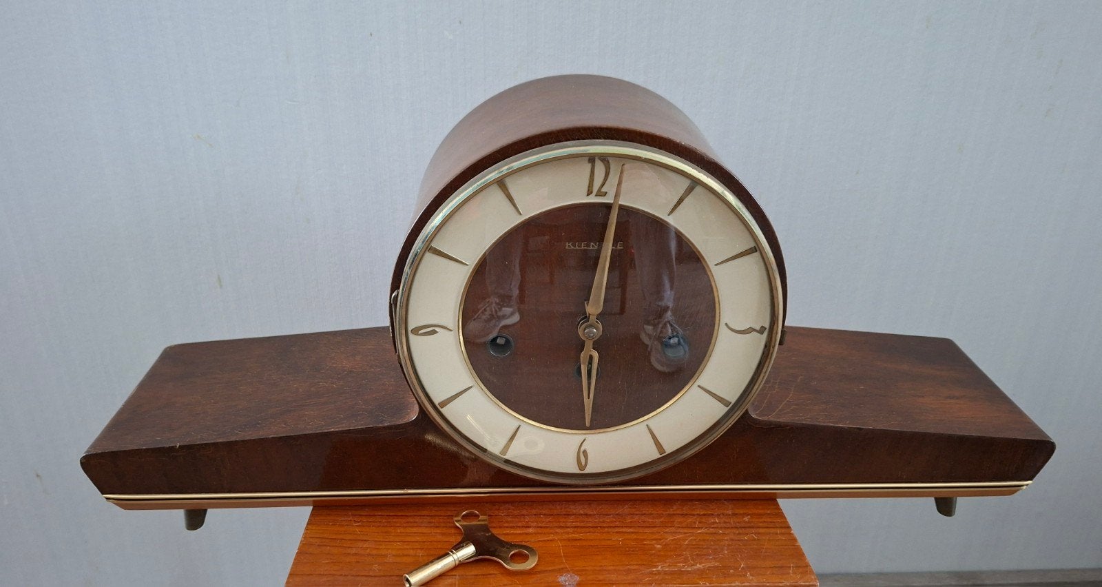 Vintage jaren 50 60 Kienzle tafelklok, Ophalen of Verzenden