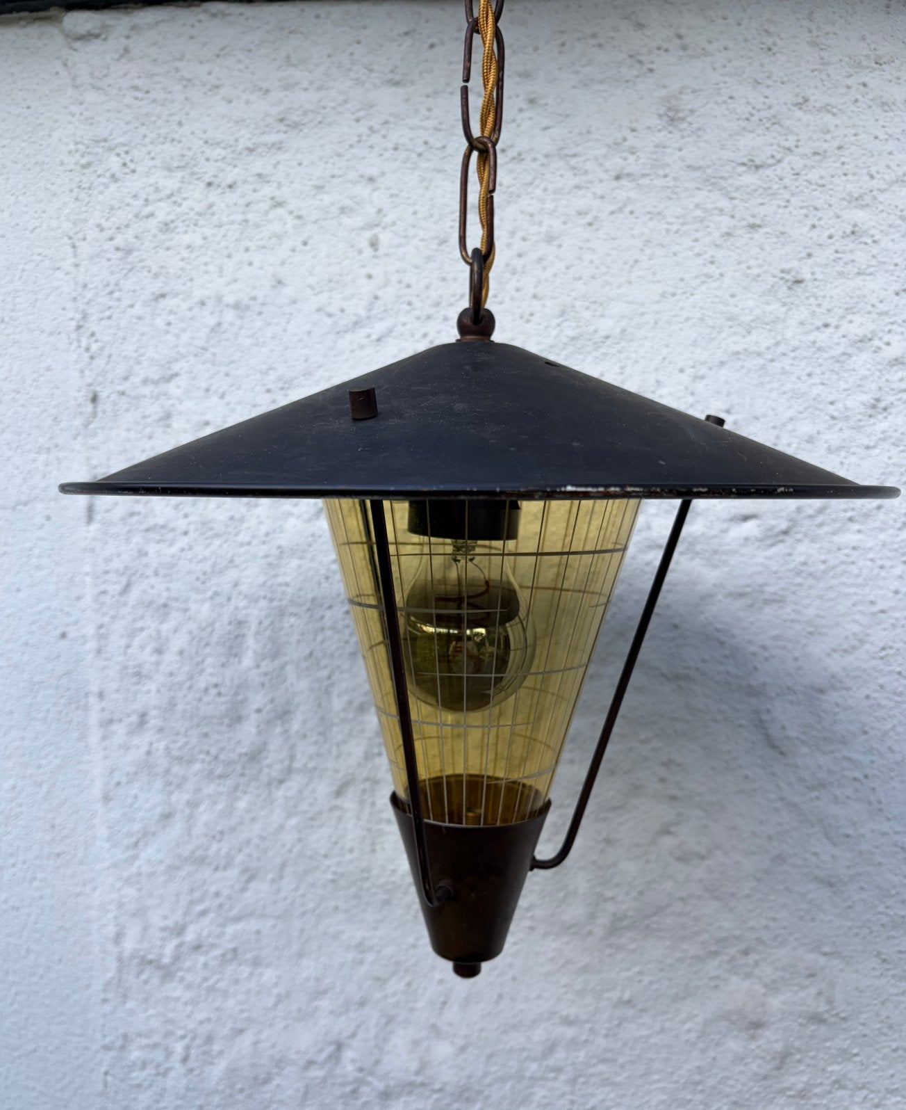 Vintage hanglamp brons, amber glas., Vintage, retro, trendy, Gebruikt, Glas, E27 (groot)