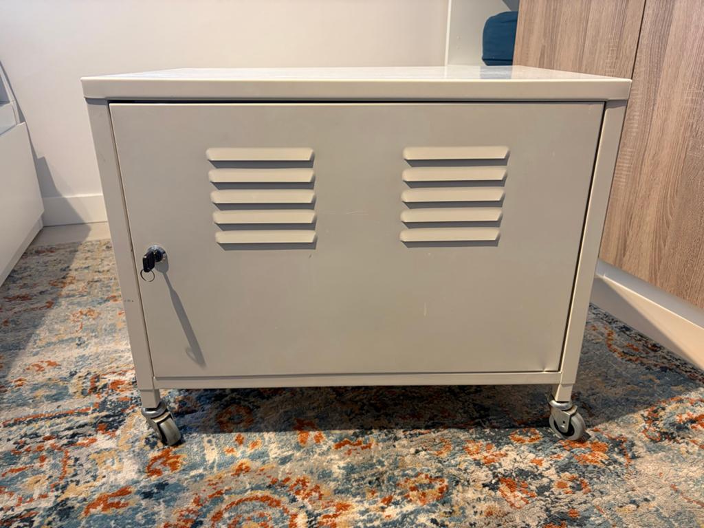 IKEA PS Locker kastje op wieltjes - wit metaal, Ophalen, Gebruikt