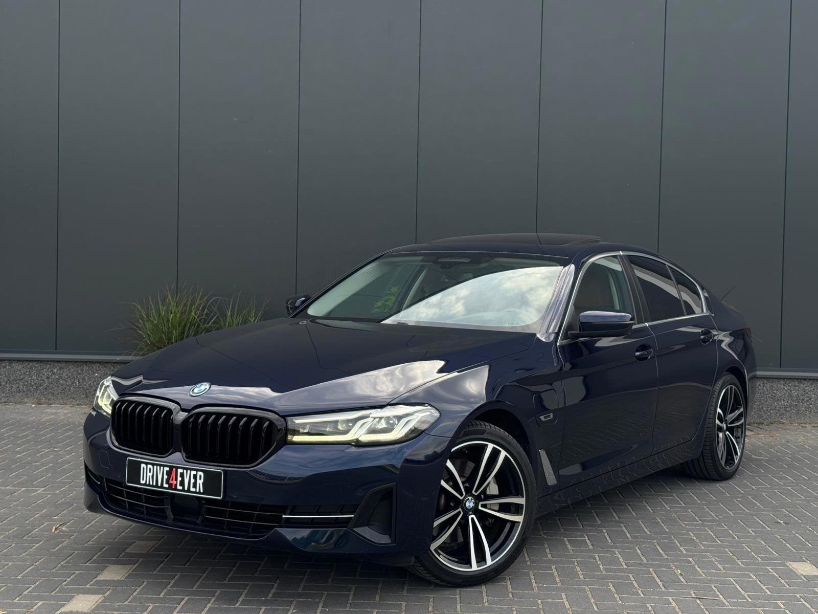BMW 5-serie 520e LCI High Executive | Facelift | Pano | Lede, Automaat, 1998 cc, Gebruikt, 4 cilinders