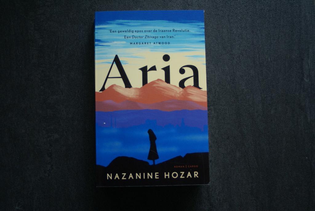 ARIA..... Nazanine Hozar.., Ophalen of Verzenden, Zo goed als nieuw