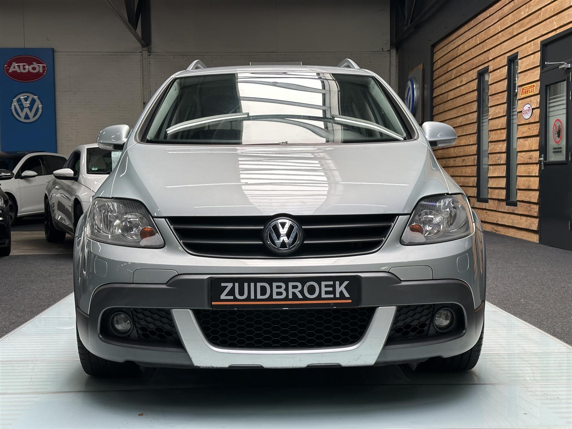 Volkswagen Cross Golf 1.6 16V YOUNGTIMER Clima Airco Stoelve, Gebruikt, 4 cilinders, Bedrijf, Handgeschakeld