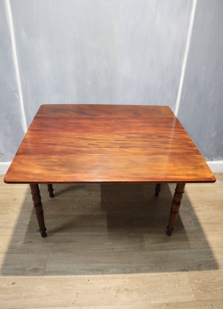 Antieke Engelse Pembroketafel, sidetable, Ophalen of Verzenden