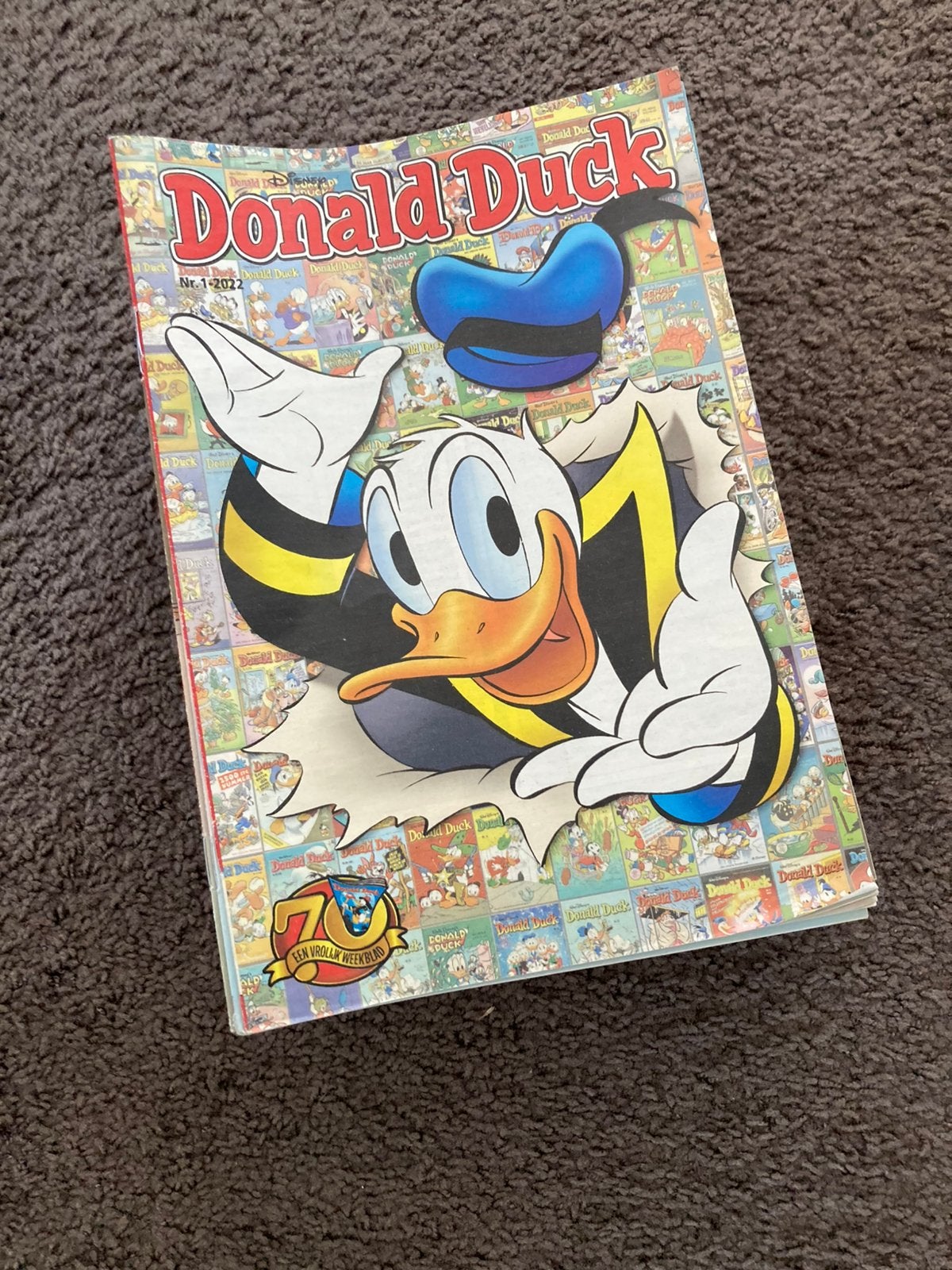 Donalds Ducks jaargang 2022 compleet - totaal 56 boekjes, Complete serie of reeks, Ophalen of Verzenden, Zo goed als nieuw