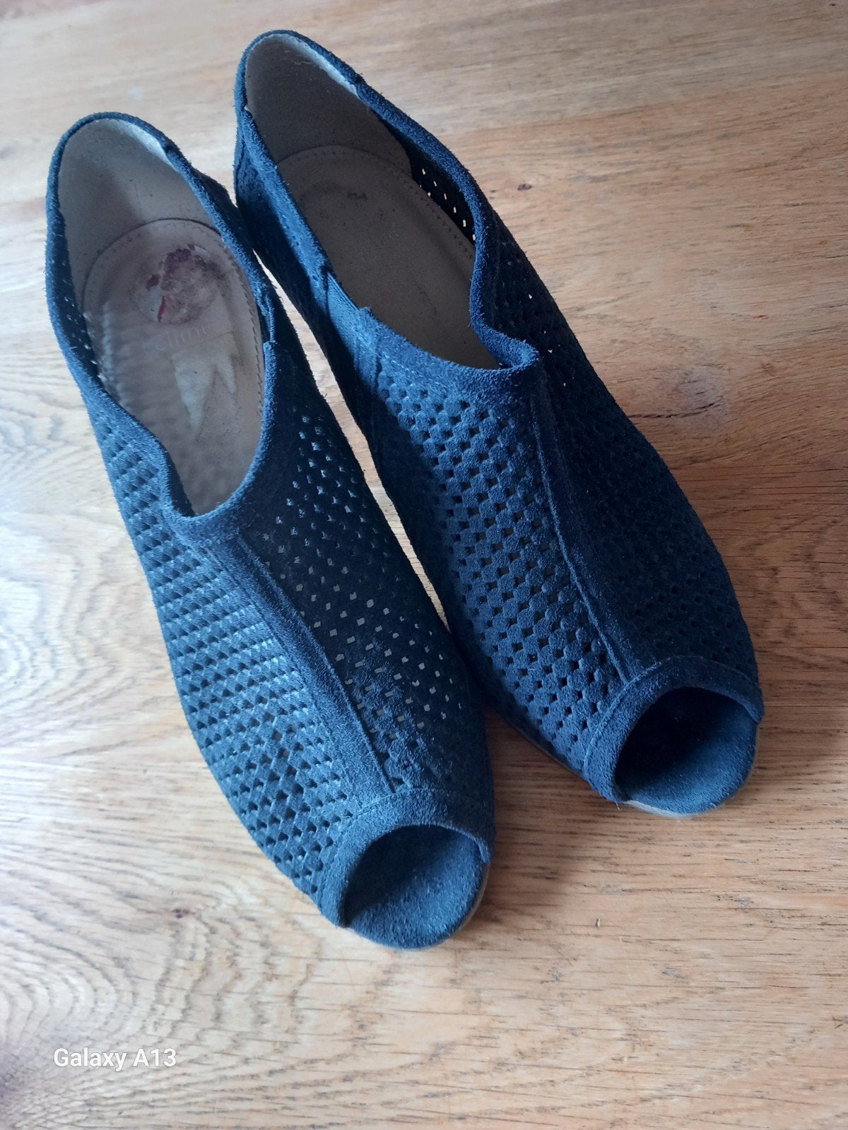 Cellini hakjes mt 39, Pumps, Blauw, Cellini, Ophalen of Verzenden
