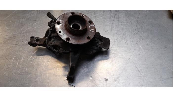 Fusee links-voor van een Renault Megane, Gebruikt, -, Renault, -