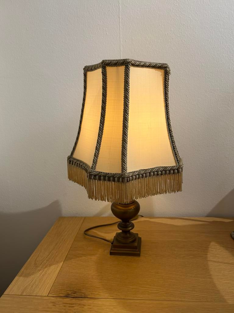 Antieke lamp met kap, messing onderstel, Ophalen, Zo goed als nieuw, Minder dan 50 cm