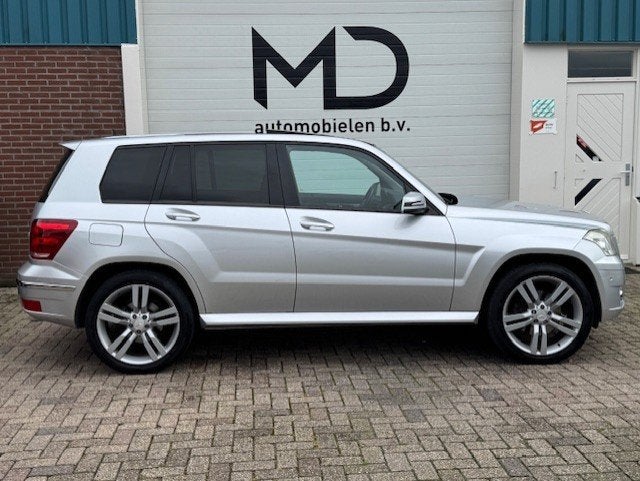 Mercedes-Benz GLK-klasse 350 4-Matic -Panoramadak-Trekhaak, Auto's, Automaat, Gebruikt, Zwart, Automatische klimaatregeling