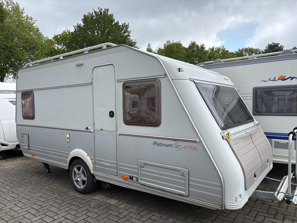 Kip Platinum 47 TDB Incl mover en voortent, Caravans en Kamperen, Rondzit, Ringverwarming, Kip, Bedrijf