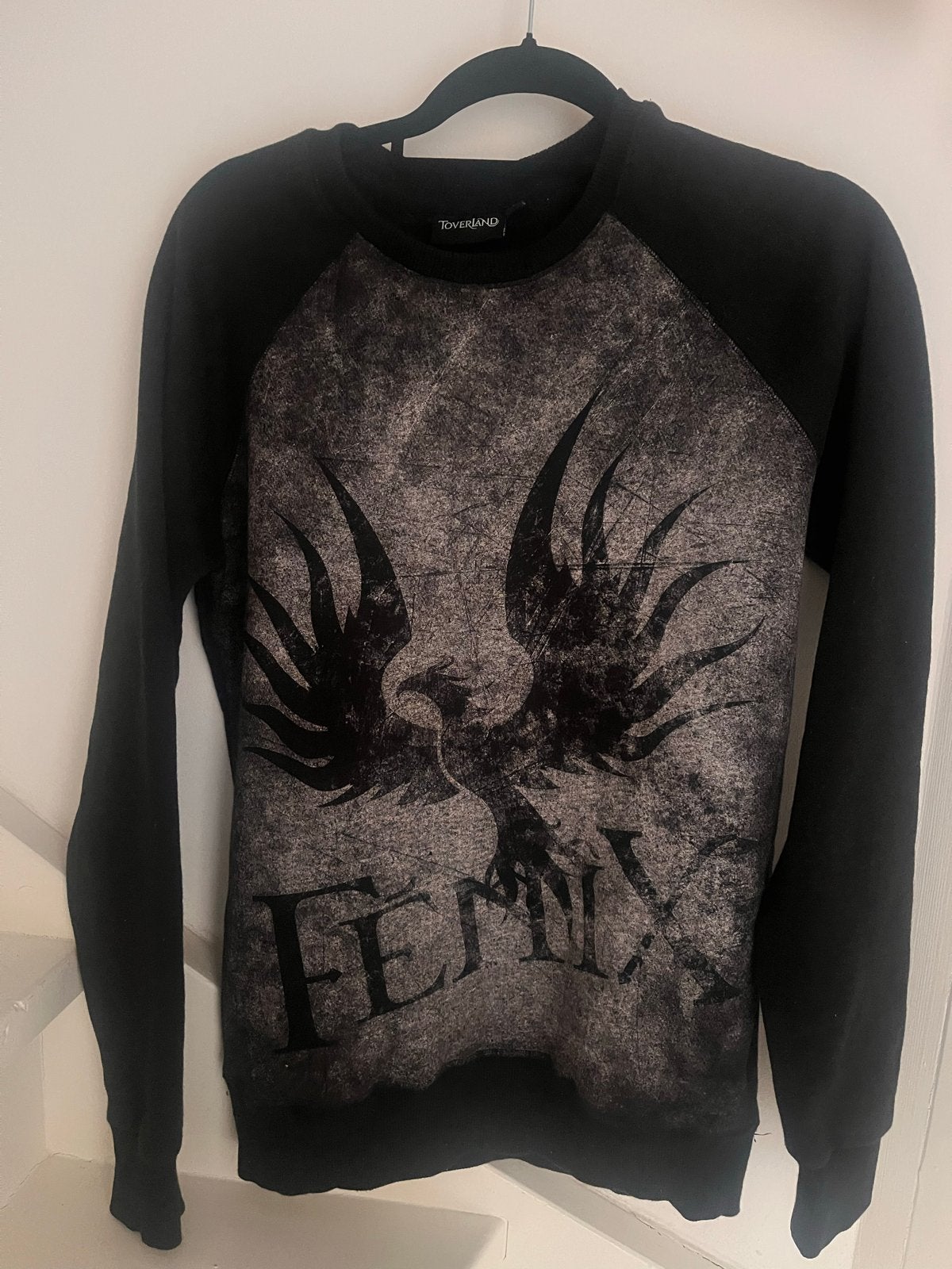 Toverland Fenix sweater - Zo goed als nieuw, Ophalen, Zo goed als nieuw, Zwart