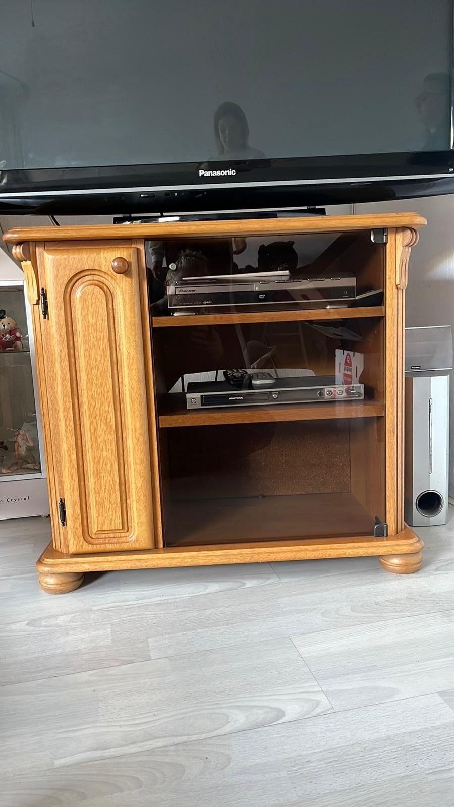 Grenen TV meubel met glazen deur en opbergruimte, Huis en Inrichting, Ophalen, Gebruikt, Minder dan 100 cm, 25 tot 50 cm