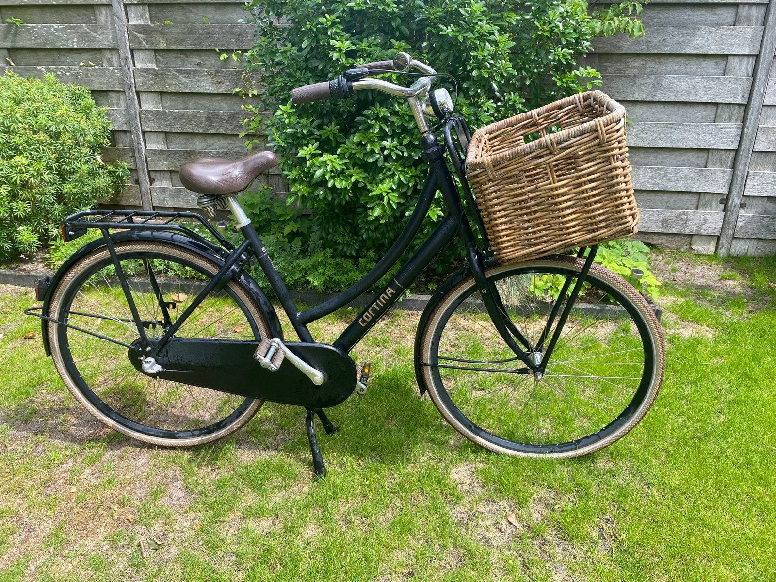 Cortina U4 Transportfiets frame 57, met mand, Fietsen en Brommers, Terugtraprem, Gebruikt, 47 tot 50 cm, Versnellingen
